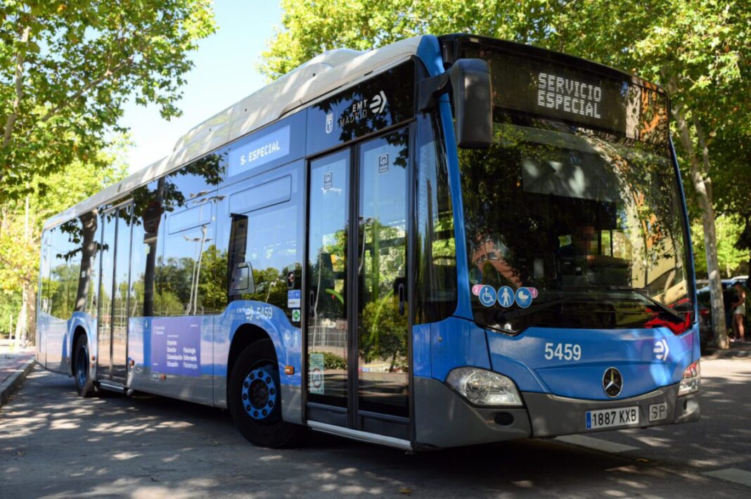 La EMT Madrid modifica sus líneas de autobús y suspende las universitarias del 27 de marzo al 6 de abril por la Semana Santa